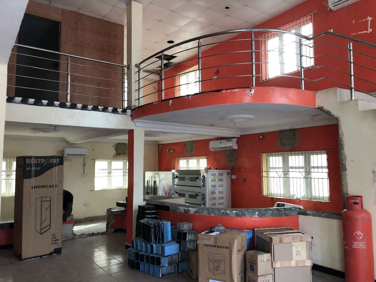 Walk-In Restaurant / Eatery